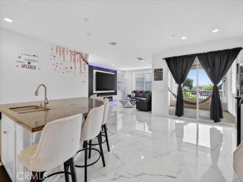 9701  Hawkeye   Lane, Anaheim, CA