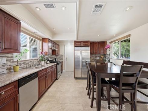 1946  W Broadway  , Anaheim, CA