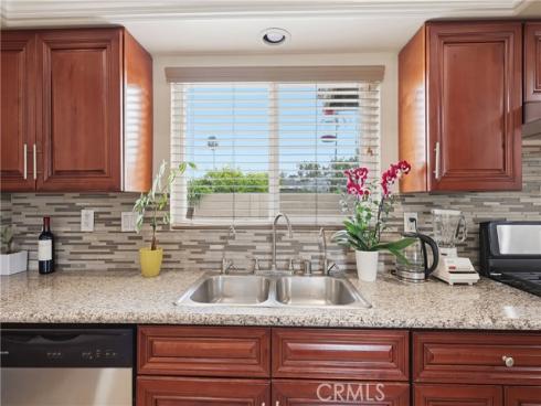 1946  W Broadway  , Anaheim, CA