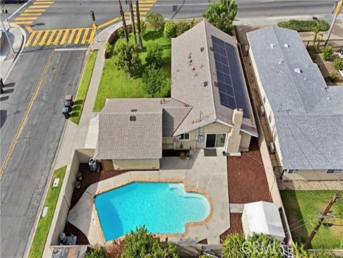 1946 W Broadway , Anaheim, CA