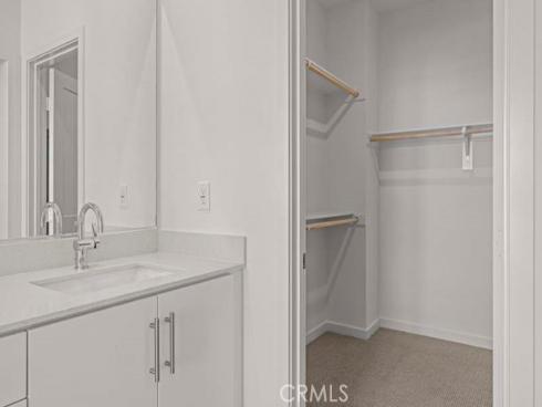 107  S Laxore  403  Street, Anaheim, CA