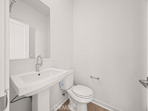 107  S Laxore  403  Street, Anaheim, CA