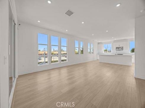 107  S Laxore  403  Street, Anaheim, CA