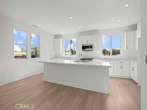 107  S Laxore  403  Street, Anaheim, CA