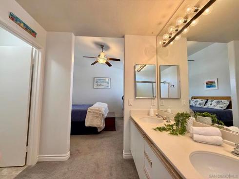 992 S Country Glen Way  , Anaheim, CA