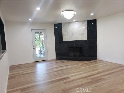 542 N Hanover  , Anaheim, CA