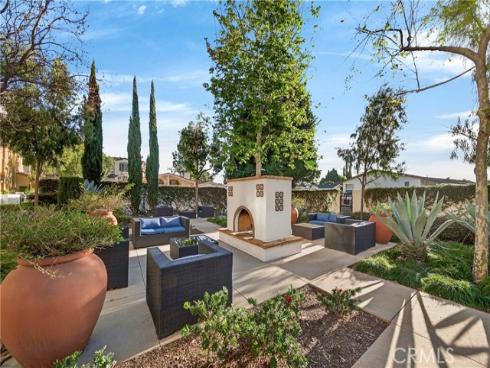 928 E Twill Court, Anaheim, CA