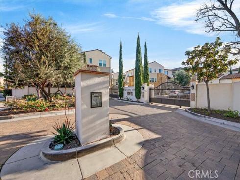 928 E Twill Court, Anaheim, CA