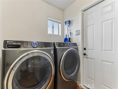 527 S Morningstar Drive, Anaheim, CA