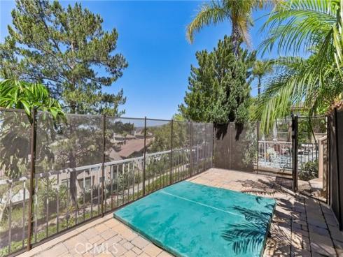 527 S Morningstar Drive, Anaheim, CA