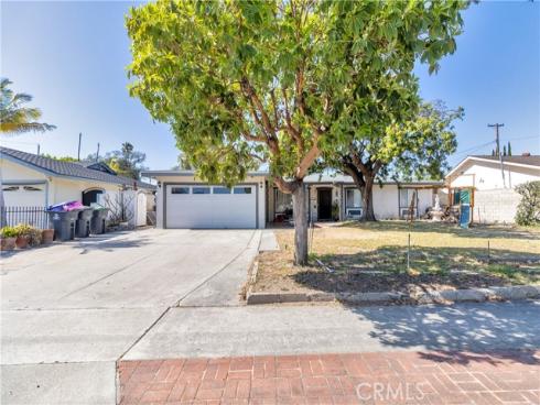 1705 E Vermont , Anaheim, CA