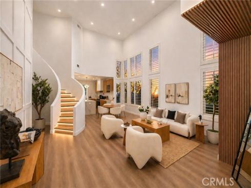 8781 E. Banner Ridge