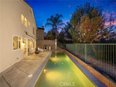 8781 E Banner Ridge , Anaheim, CA