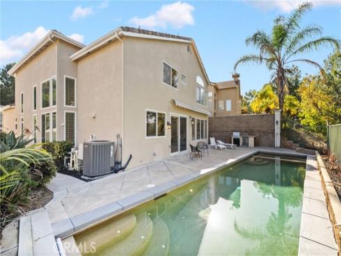 8781 E Banner Ridge , Anaheim, CA
