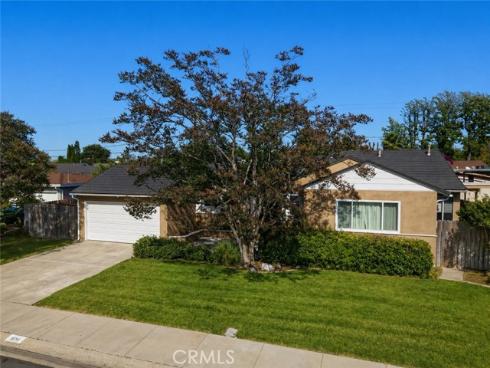 824 N Redondo E , Anaheim, CA