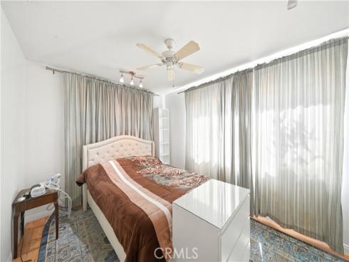 824 N Redondo E , Anaheim, CA