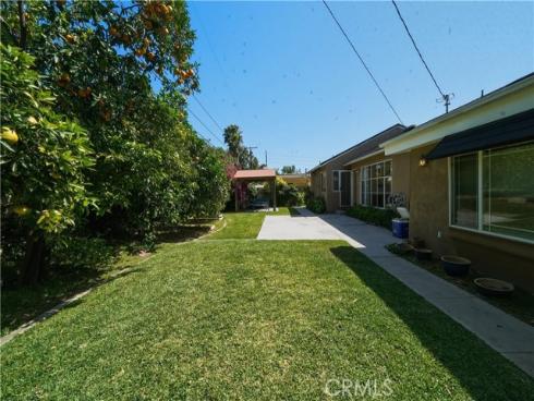 824 N Redondo E , Anaheim, CA