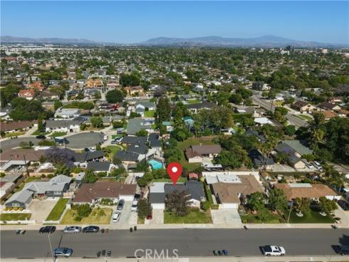 824 N Redondo E , Anaheim, CA