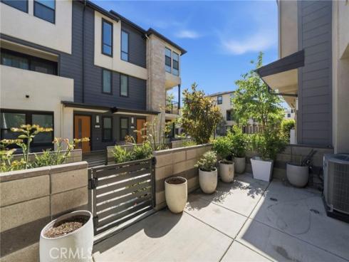 2947 West Lincoln Avenue 3 , Anaheim, CA