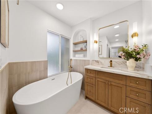 6764 E Swarthmore , Anaheim, CA