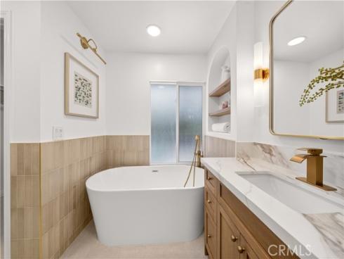 6764 E Swarthmore , Anaheim, CA