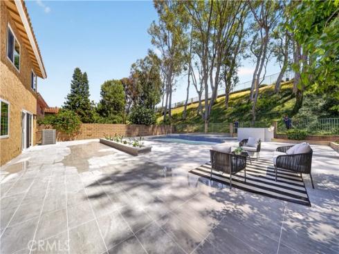 6764 E Swarthmore , Anaheim, CA