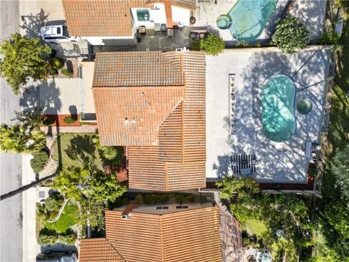 6764 E Swarthmore , Anaheim, CA