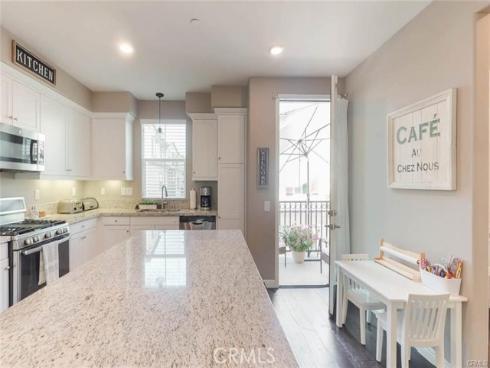 1557 E Lincoln Ave. , Anaheim, CA