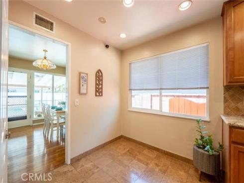 1534 W Edithia , Anaheim, CA