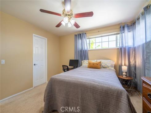 1534 W Edithia , Anaheim, CA