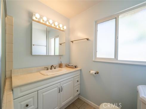 1534 W Edithia , Anaheim, CA