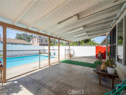 1534 W Edithia , Anaheim, CA