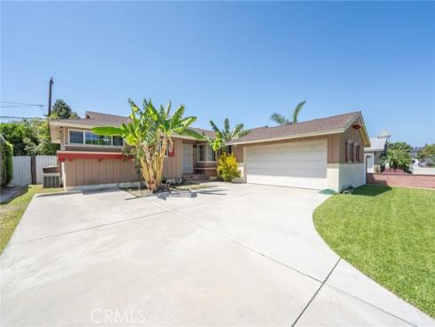 1534 W Edithia  , Anaheim, CA