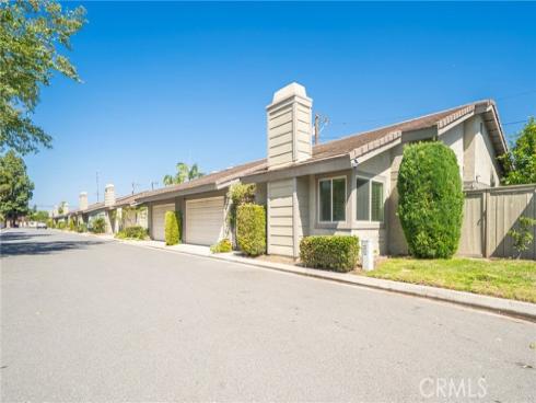 201 E Ponderosa , Anaheim, CA