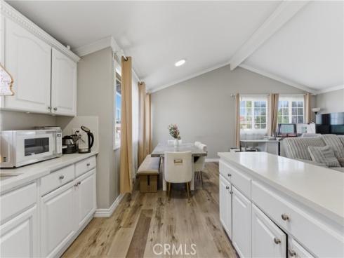 1214 N Holly , Anaheim, CA