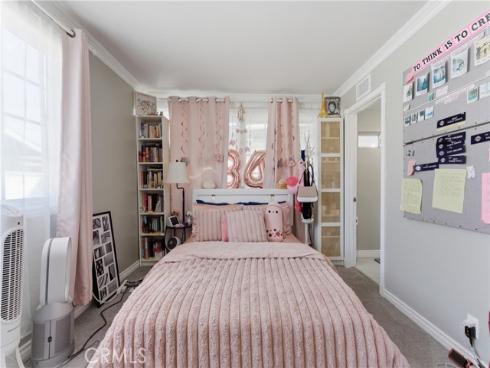 1214 N Holly , Anaheim, CA