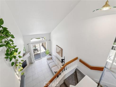 512 S Hollydale , Anaheim, CA
