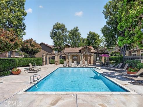 512 S Hollydale , Anaheim, CA