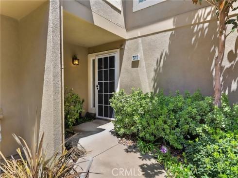 512 S Hollydale , Anaheim, CA