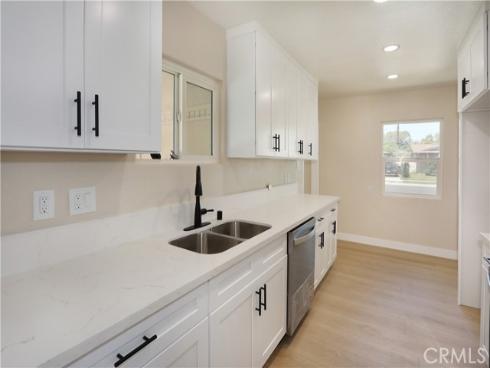 1504 W Kimberly Avenue, Anaheim, CA