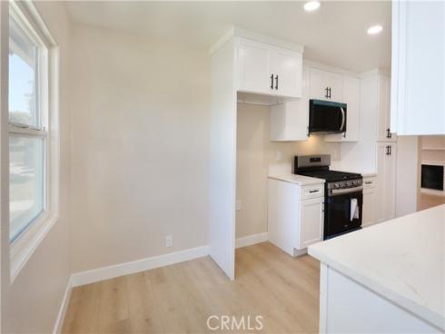 1504 W Kimberly Avenue, Anaheim, CA