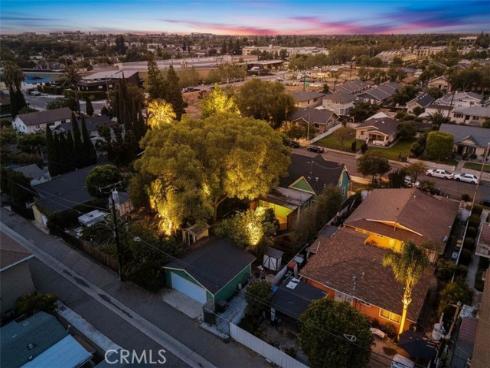 402 S Olive  , Anaheim, CA
