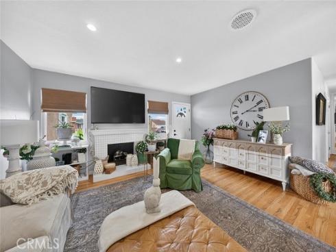 1209 S East Gates , Anaheim, CA