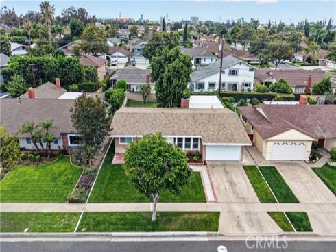 2526 E Paladin , Anaheim, CA