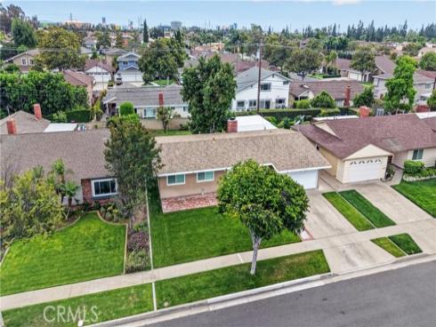 2526 E Paladin , Anaheim, CA
