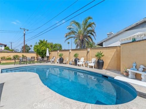 2113 W Niobe , Anaheim, CA