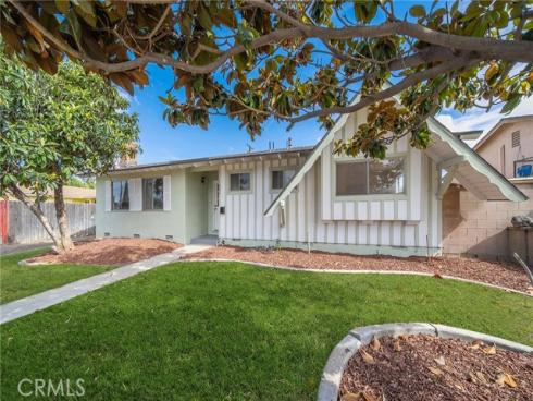1331 E. Banyan