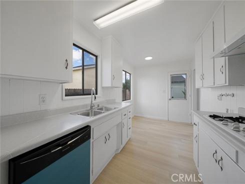 1331 E Banyan  , Anaheim, CA