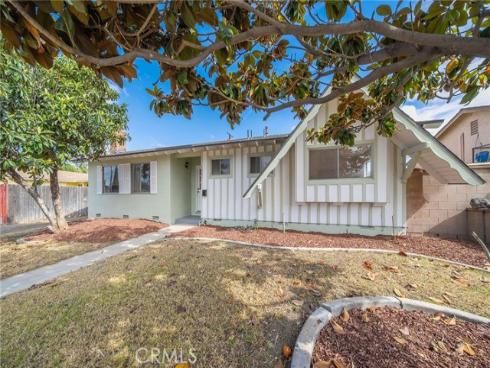 1331 E Banyan  , Anaheim, CA