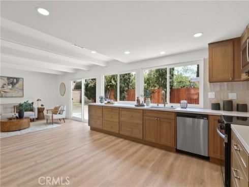 734 S Vale , Anaheim, CA
